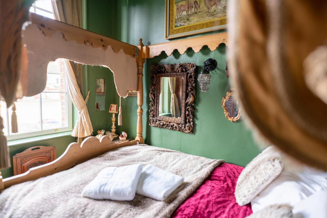 La Rosa 3* Whitby